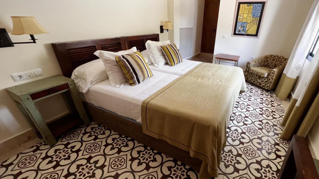 Hotel Sindhura Vejer de la Frontera Buitenkant foto